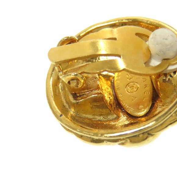 CHANEL Gold Earrings - Picture 7 of 9